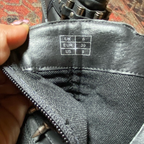 Killstar Platform Boots - Picture 4 of 6